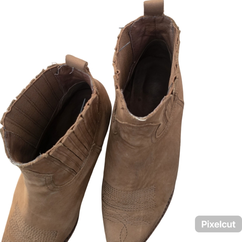 VINTAGE JEFFERY CAMPBELLS GUNNER BROWN DISTRESSED NEWBUCK